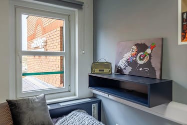 1 bed flat, Bridge Street, City Centre, Guildford, GU14SB - Image 3